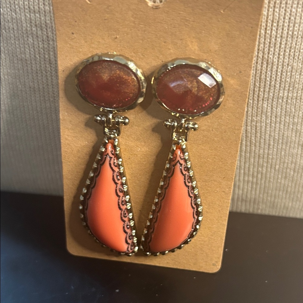 Elegant Earrings!